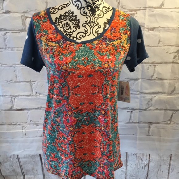 LuLaRoe Tops - Lularoe XS Classic